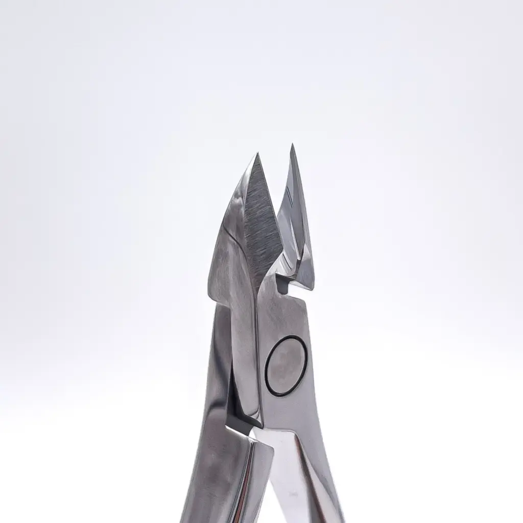 [K-28] Kleine nageltangtang met ergonomische handgreep NIEUW!